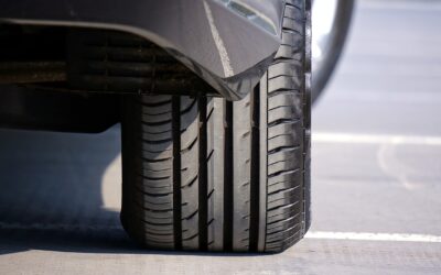 Tyre Safety Checks: Improve safety and valuation before selling your car online